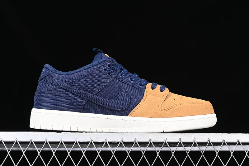 All Categories Nk SB Dunk Series Nk SB Dunk Low Low-top sneakers Nk SB Dunk Low "Midnight Navy" Desert Yellow SB low-top sports and leisure sneakers DX6775-400